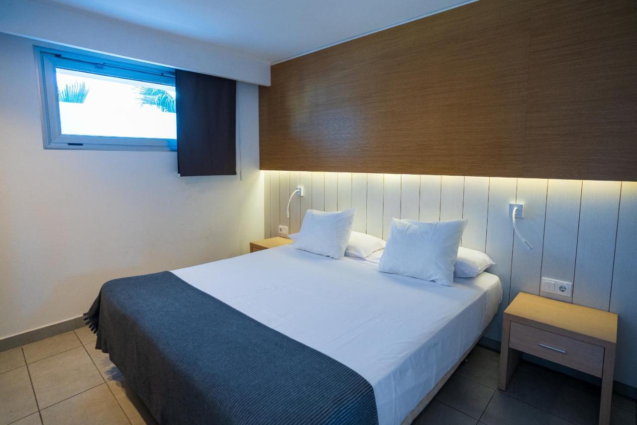 Apartamentos Vacacionales Broncemar San Bartolomé Zewnętrze zdjęcie