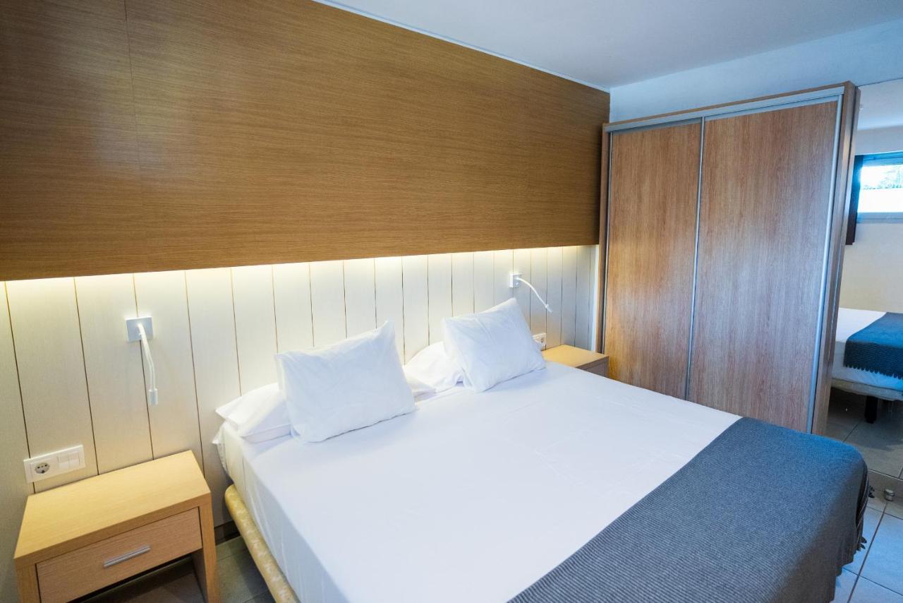 Apartamentos Vacacionales Broncemar San Bartolomé Zewnętrze zdjęcie