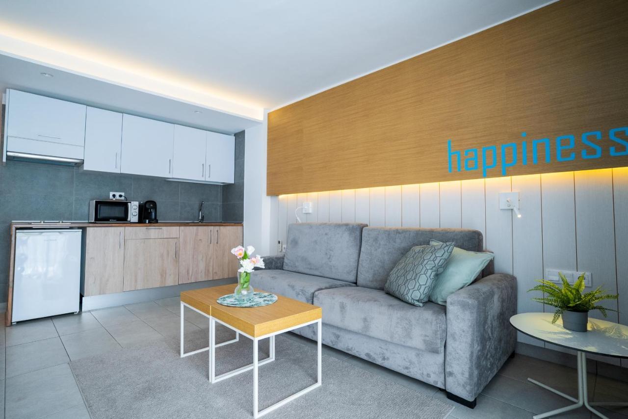 Apartamentos Vacacionales Broncemar San Bartolomé Zewnętrze zdjęcie